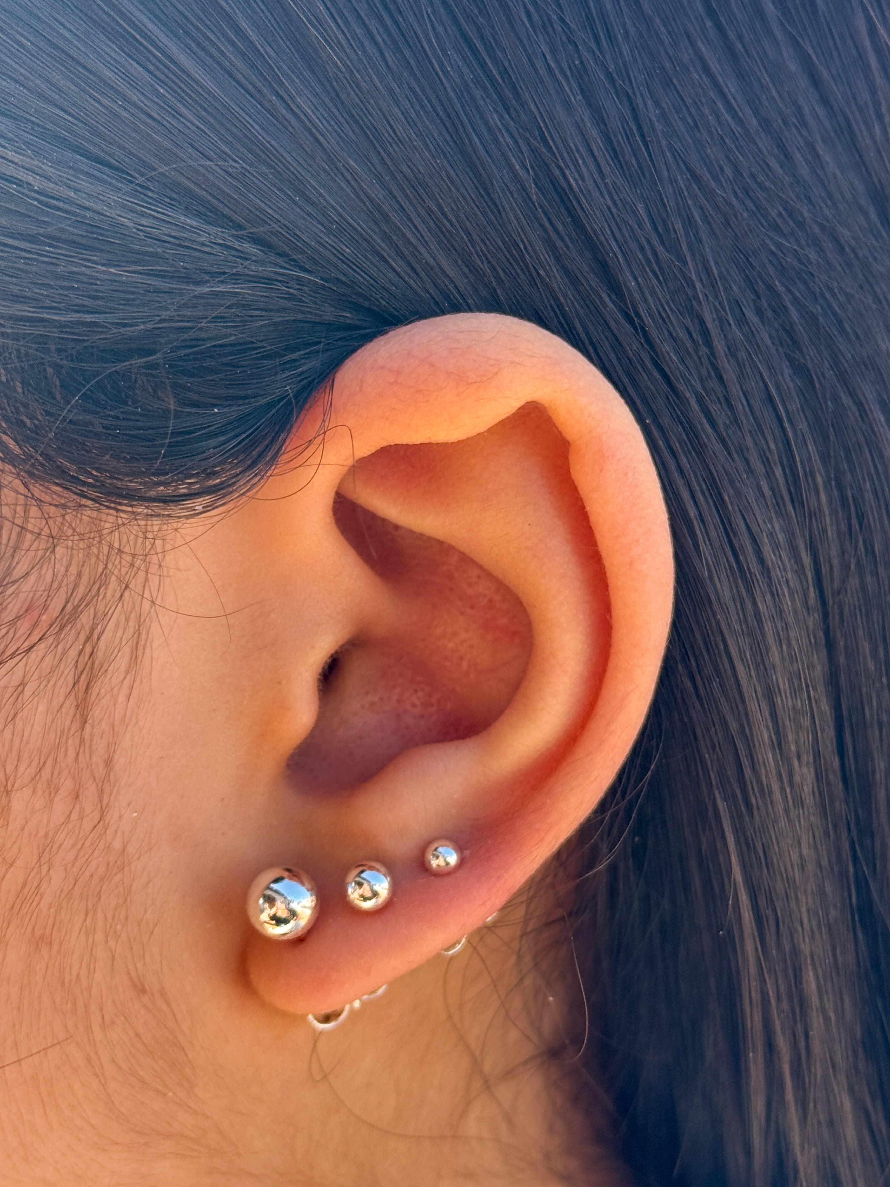 Brinco Trio Bola Lisa banhada a Prata